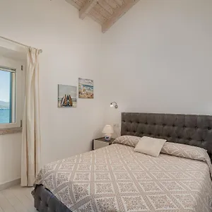  Ferienhaus Al Mare Di Cala Saccaia